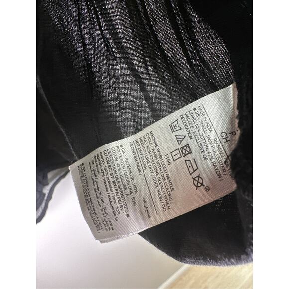 Old Navy Ruffle Strap Cami Tank Women’s S Black Baby Top Chiffon‎ Preppy - Picture 4 of 7